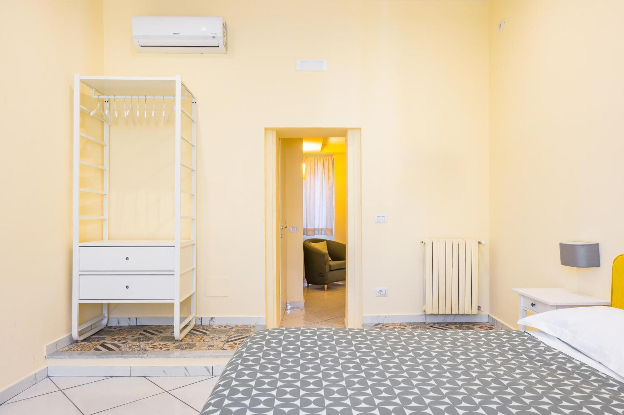 La Casa Di Bruno Napoli Bed & Breakfast Екстериор снимка