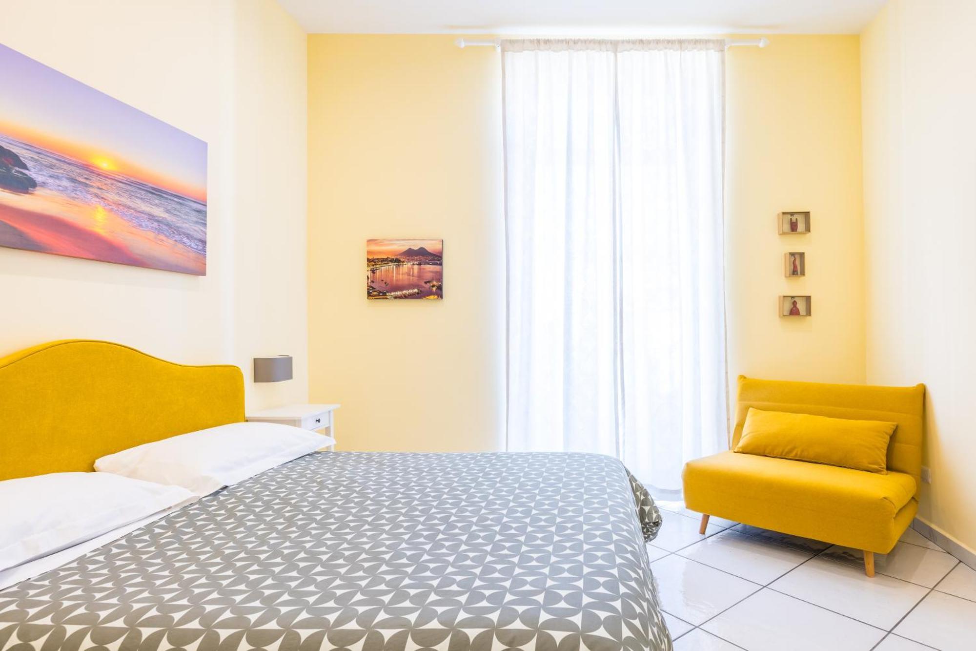 La Casa Di Bruno Napoli Bed & Breakfast Екстериор снимка