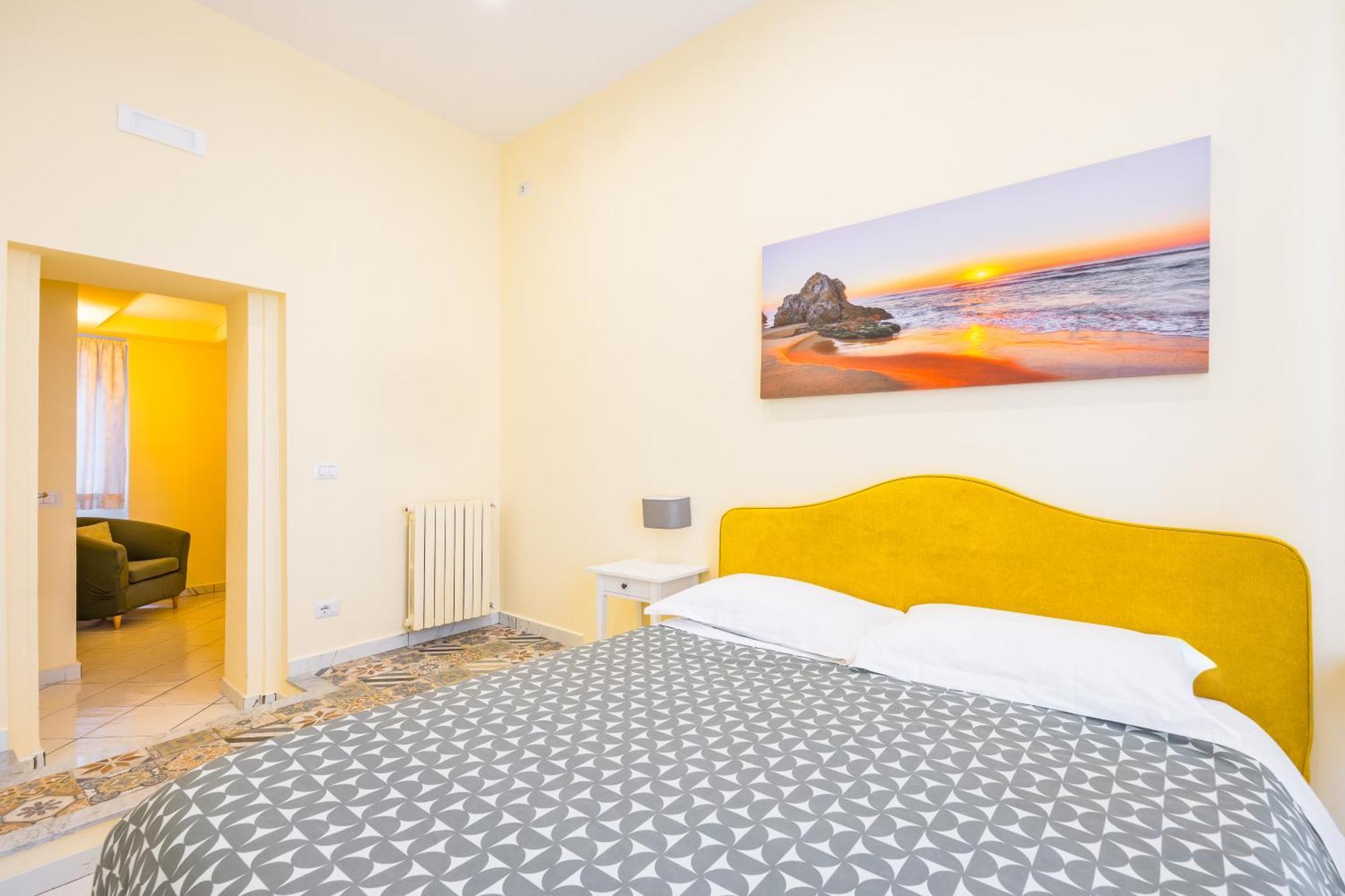 La Casa Di Bruno Napoli Bed & Breakfast Екстериор снимка
