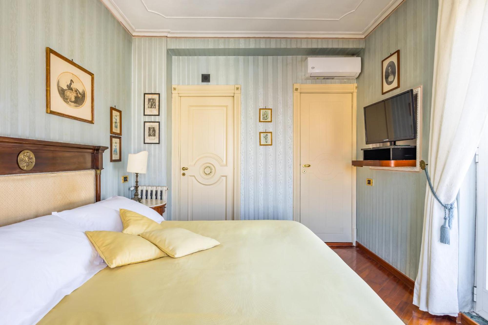 La Casa Di Bruno Napoli Bed & Breakfast Екстериор снимка