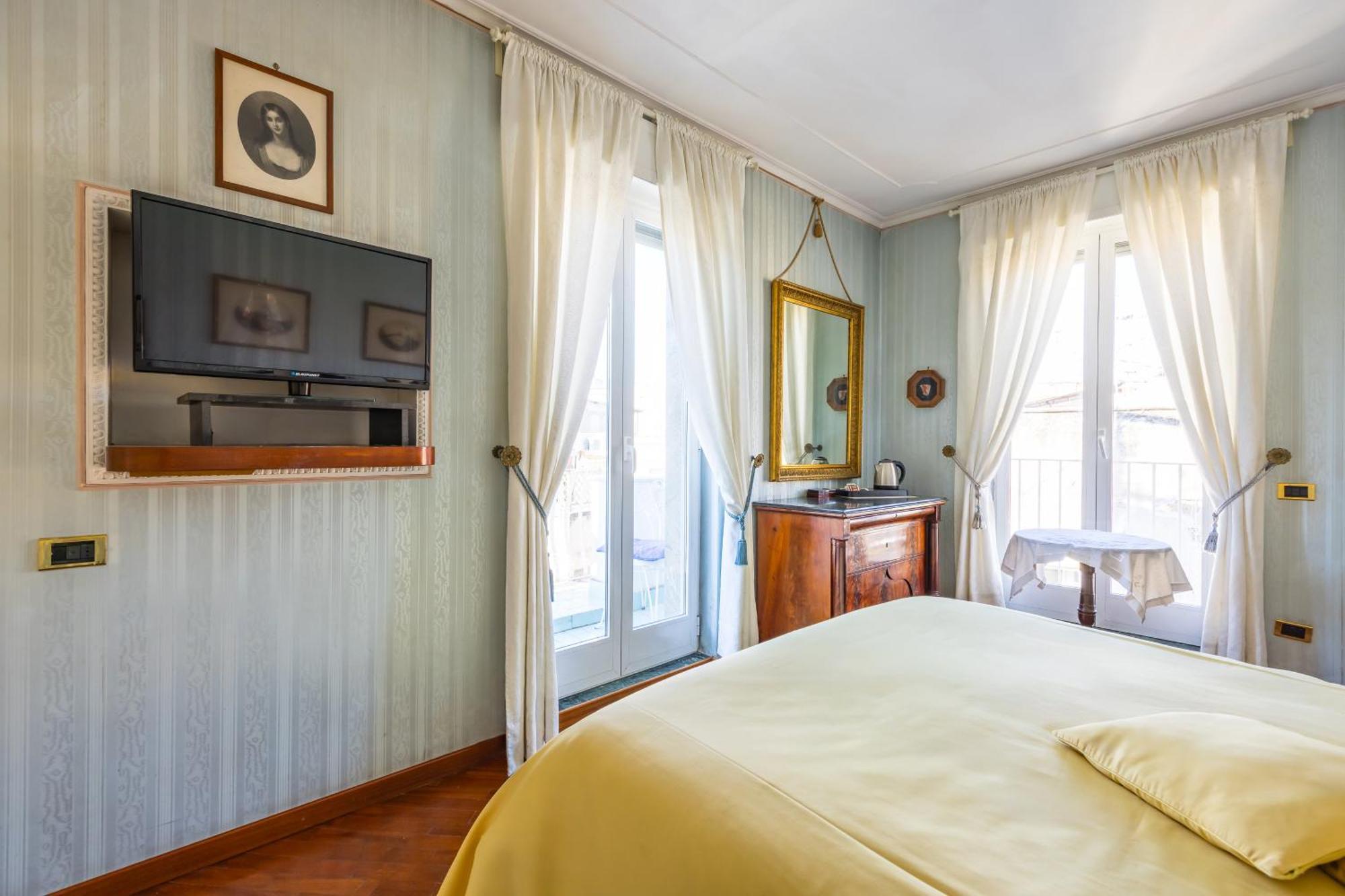 La Casa Di Bruno Napoli Bed & Breakfast Екстериор снимка