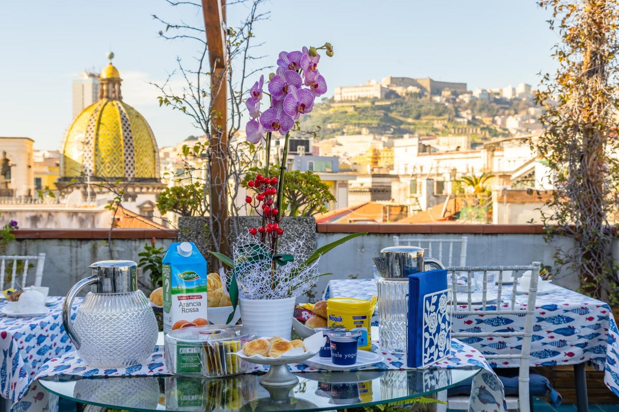 La Casa Di Bruno Napoli Bed & Breakfast Екстериор снимка
